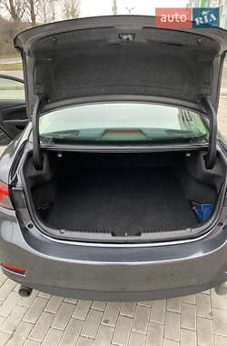 Седан Mazda 6 2015 в 
