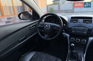 Седан Mazda 6 2012 в 