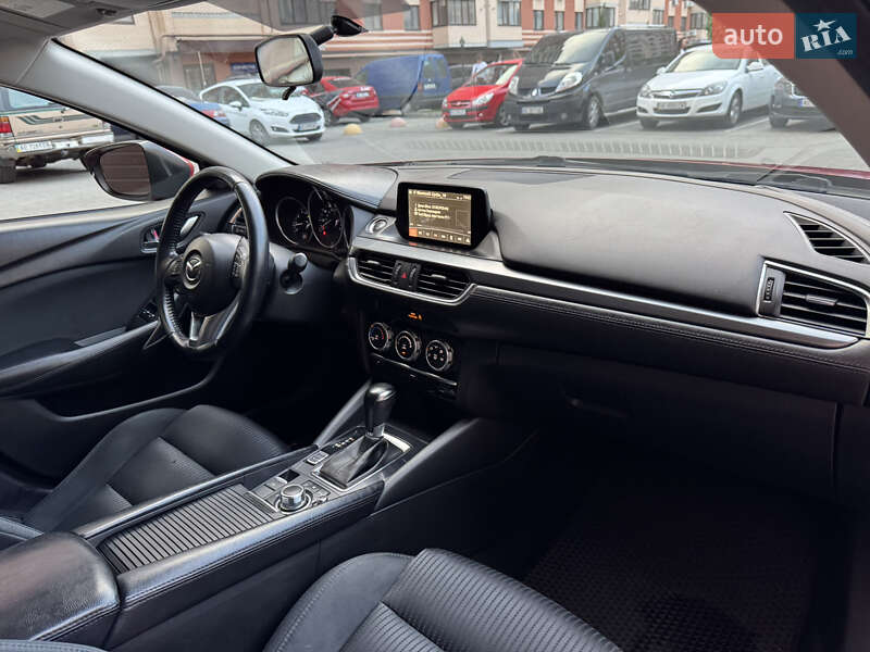Седан Mazda 6 2015 в Дніпрі