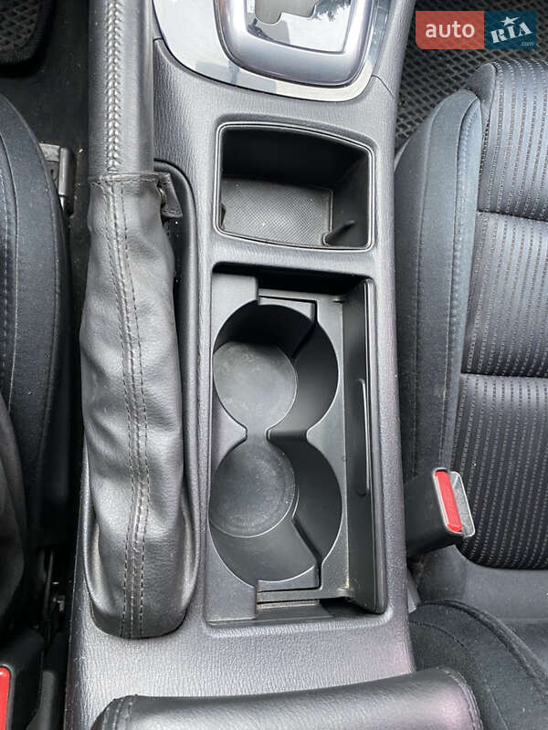 Седан Mazda 6 2013 в Кропивницком