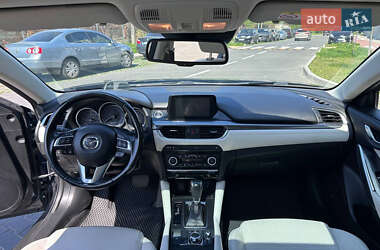 Седан Mazda 6 2016 в 