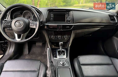 Седан Mazda 6 2014 в 