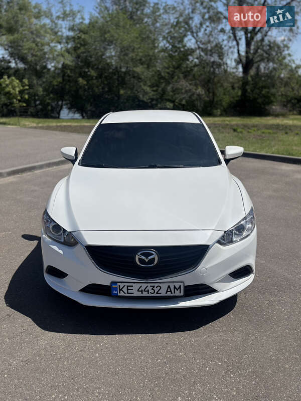 Седан Mazda 6 2015 в Кривом Роге
