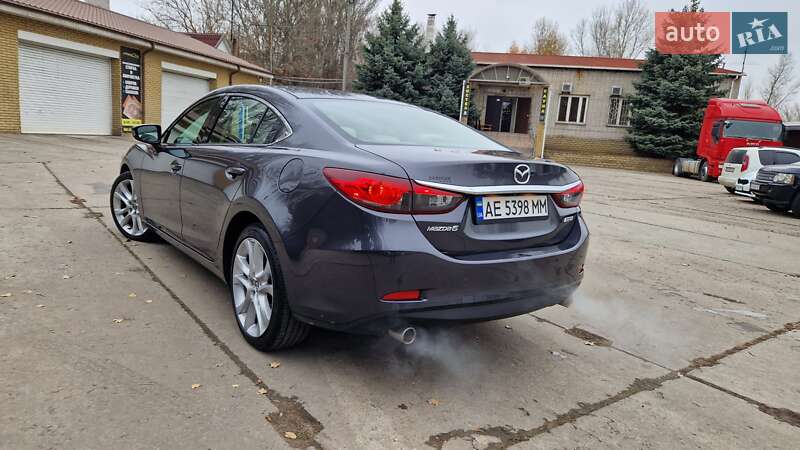 Седан Mazda 6 2016 в Днепре