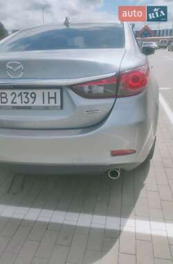 Седан Mazda 6 2014 в 