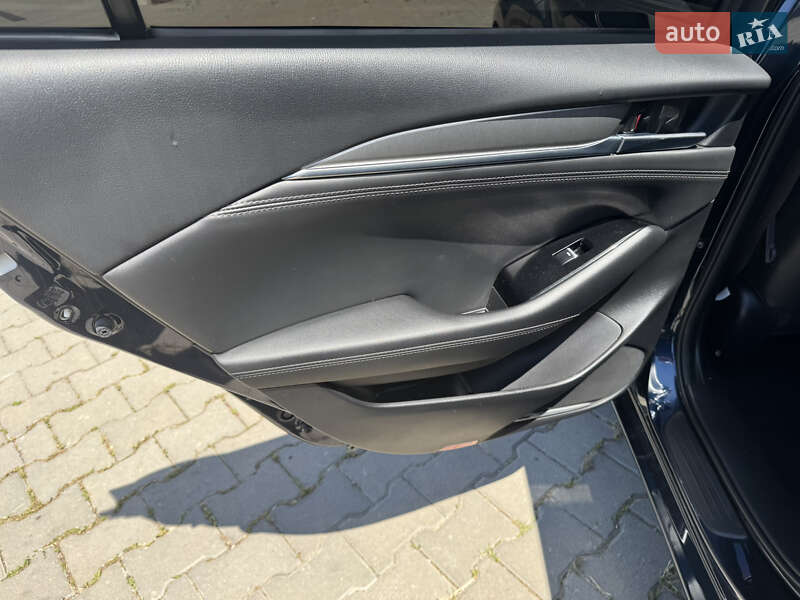 Седан Mazda 6 2019 в Николаеве