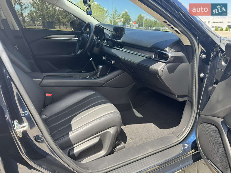 Седан Mazda 6 2019 в Николаеве