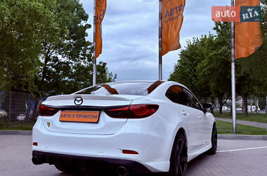 Седан Mazda 6 2015 в 