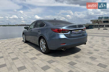 Седан Mazda 6 2015 в 