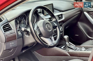 Седан Mazda 6 2016 в 