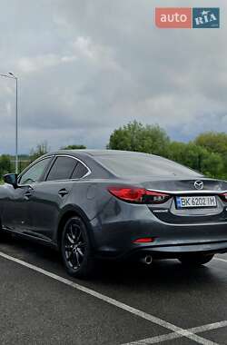 Седан Mazda 6 2014 в 