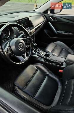 Седан Mazda 6 2014 в 