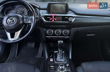 Седан Mazda 6 2015 в 