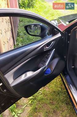 Седан Mazda 6 2014 в 
