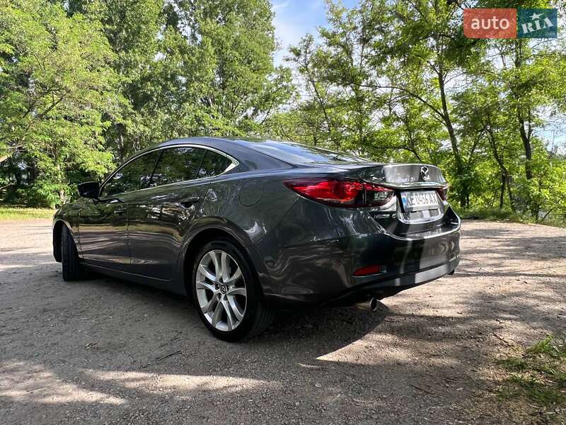 Седан Mazda 6 2017 в Днепре