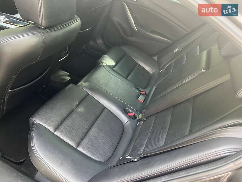 Седан Mazda 6 2017 в Днепре