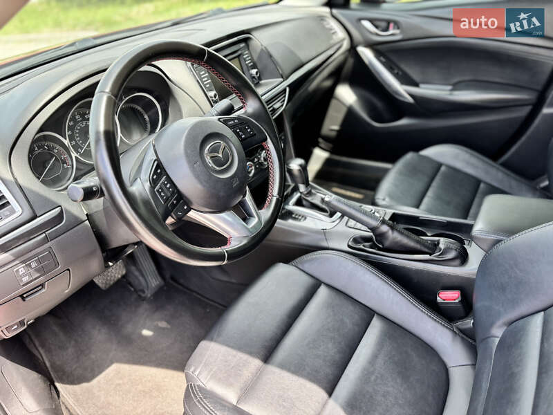 Седан Mazda 6 2013 в Запорожье