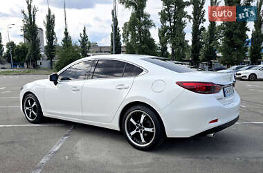 Седан Mazda 6 2016 в 
