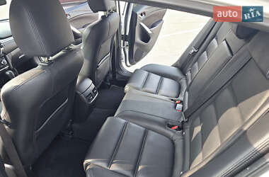 Седан Mazda 6 2016 в 