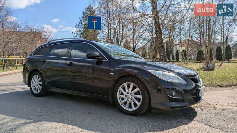 Універсал Mazda 6 2011 в Рівному