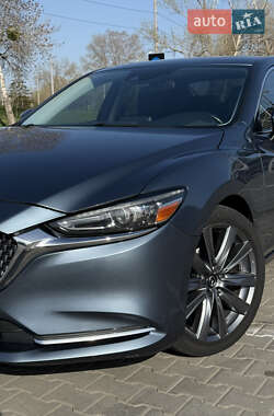 Седан Mazda 6 2018 в 