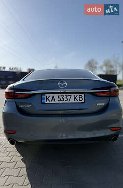 Седан Mazda 6 2018 в 