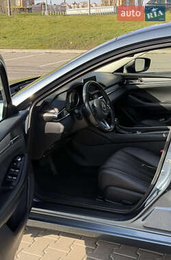 Седан Mazda 6 2018 в 