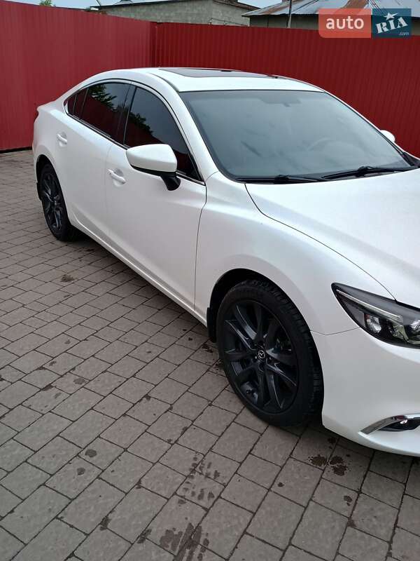 Седан Mazda 6 2014 в Бродах