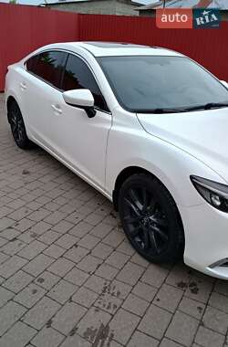Седан Mazda 6 2014 в 
