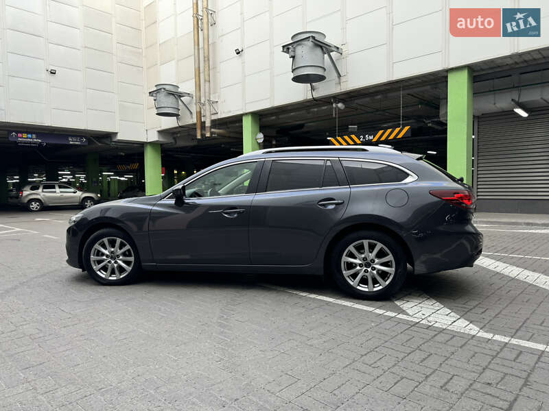 Универсал Mazda 6 2012 в Киеве