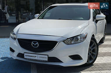 Седан Mazda 6 2015 в 