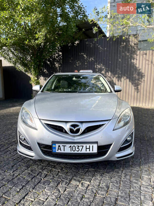 Седан Mazda 6 2011 в Косове