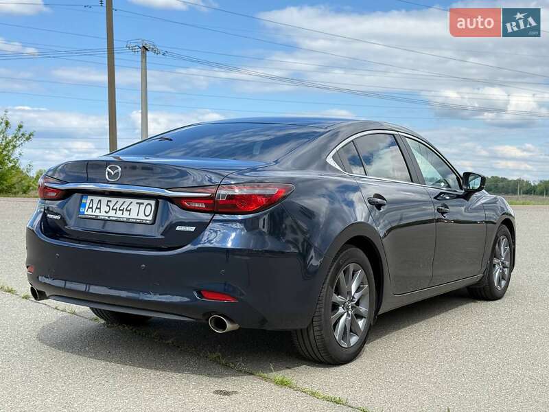 Седан Mazda 6 2018 в Киеве