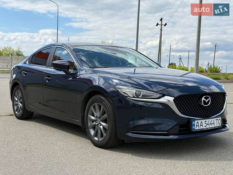 Седан Mazda 6 2018 в Киеве