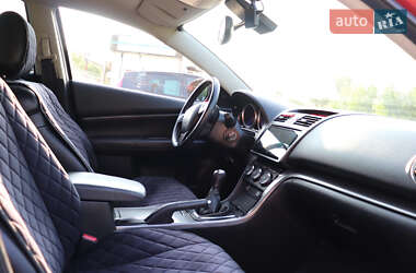 Седан Mazda 6 2011 в 