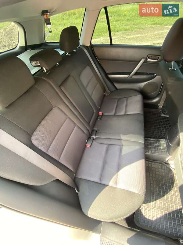 Универсал Mazda 6 2006 в Киеве фото 13 Универсал Mazda 6 2006 в Киеве