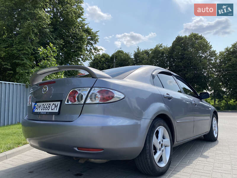 Mazda 6 2004