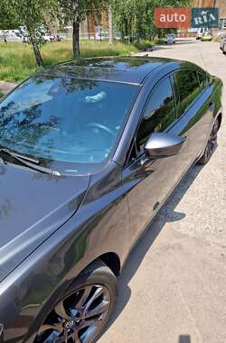 Седан Mazda 6 2017 в 