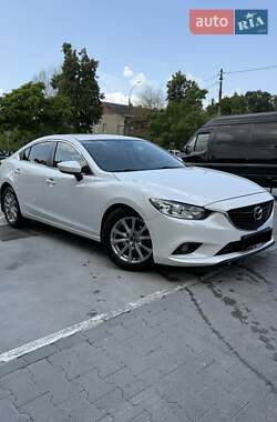Седан Mazda 6 2016 в Чернівцях