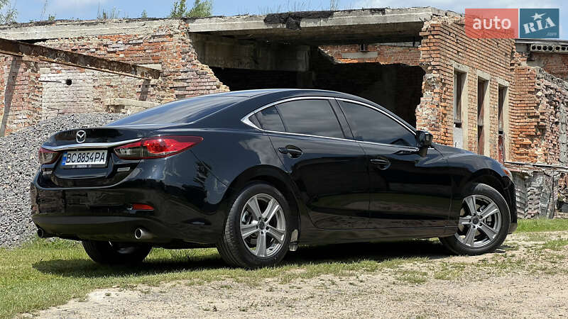 Седан Mazda 6 2014 в Дрогобыче