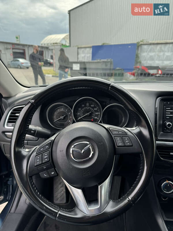 Седан Mazda 6 2014 в Киеве