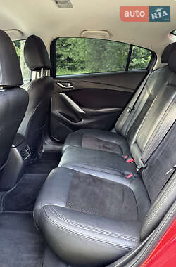 Седан Mazda 6 2016 в 