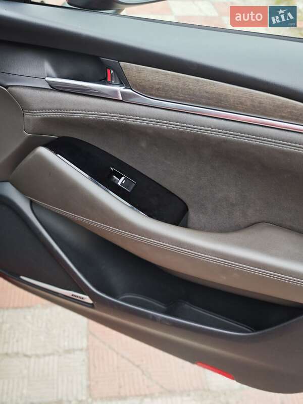 Седан Mazda 6 2023 в Києві