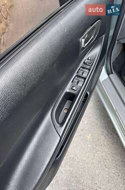Седан Mazda 6 2004 в 