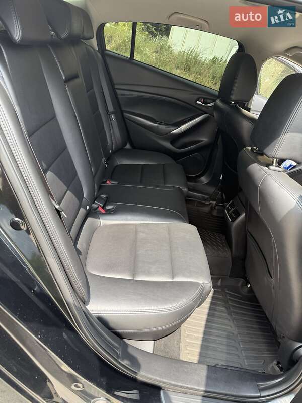 Седан Mazda 6 2017 в Киеве