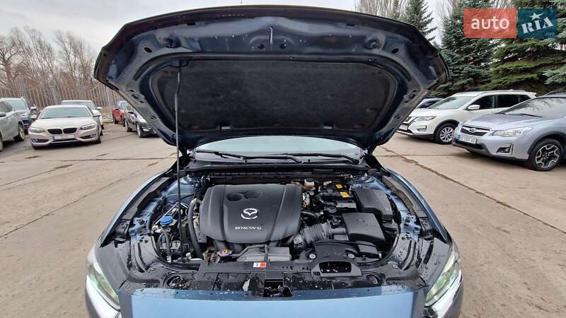 Седан Mazda 6 2018 в Дніпрі