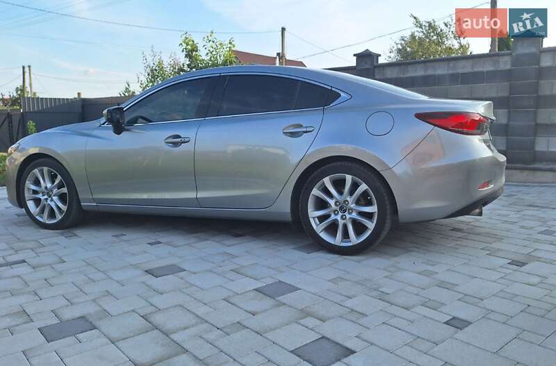 Седан Mazda 6 2014 в Сарнах