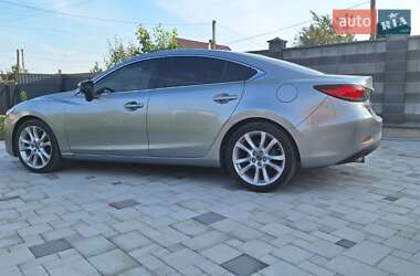 Седан Mazda 6 2014 в 