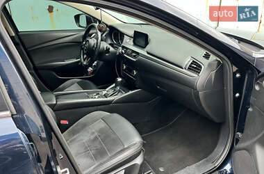 Седан Mazda 6 2016 в 