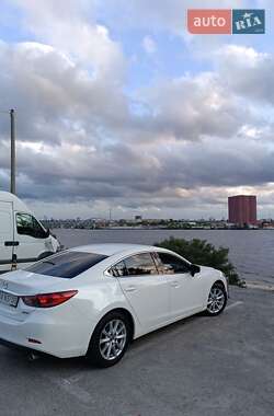 Седан Mazda 6 2015 в Киеве